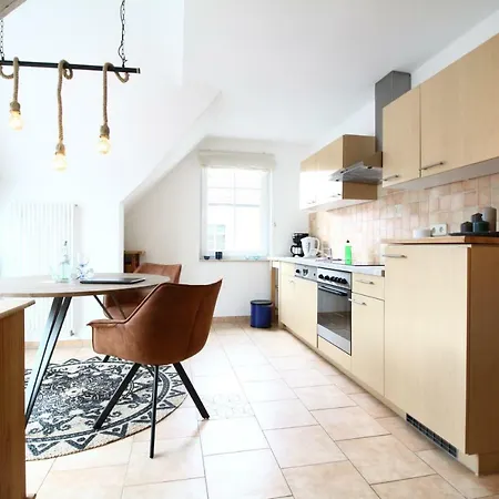 Haus Ostseenixe 아파트 부스트로우